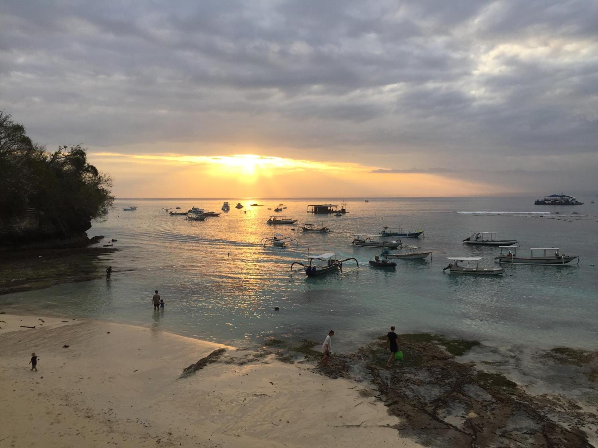 Maha Di Nusa Lembongan Экстерьер фото